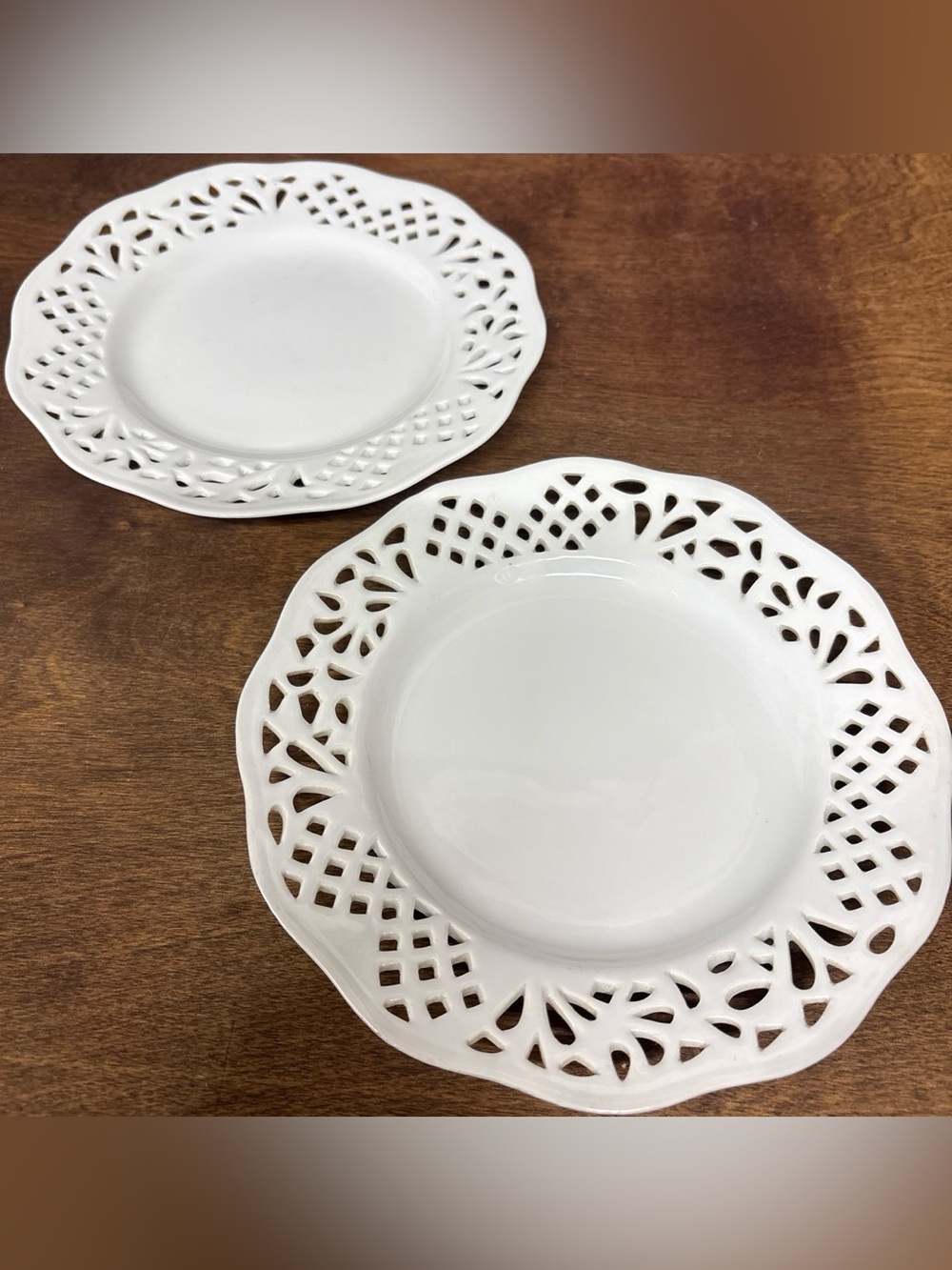 Two's Company White Pierced Ceramic Dinner Plates set of 2